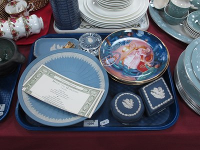 Lot 1236 - Wedgwood Pale and Dark Blue Jasperware...