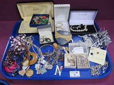 Lot 5 - A Mixed Lot of Assorted Costume Jewellery,...