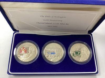 Lot 340 - 2002 Royal Mint Channel Islands Silver £5...