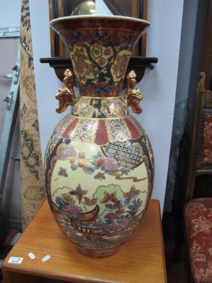 Lot 1571 - Oriental Bulbbous Shaped Vase, with gilt...