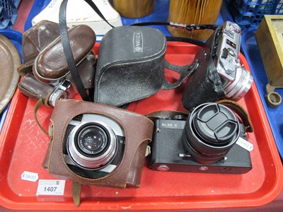 Lot 1407 - Cameras - Rolleiflex SL 35 E, Braun Super...