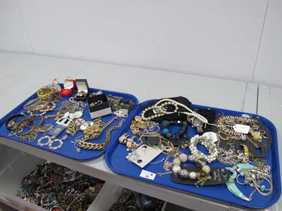 Lot 35 - A Mixed Lot of Assorted Costume Jewellery,...