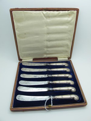 Lot 68 - A Cased Set of Six Hallmarked Silver Handled...