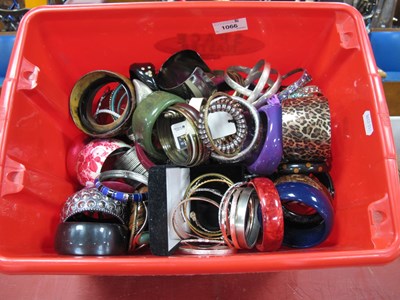 Lot 32 - A Quantity of Bangles, to include chunky...