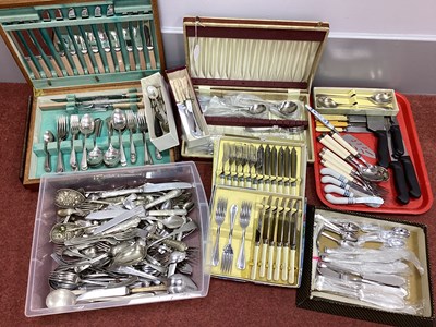 Lot 118 - A Mixed Lot of Assorted Plated and Stainless...