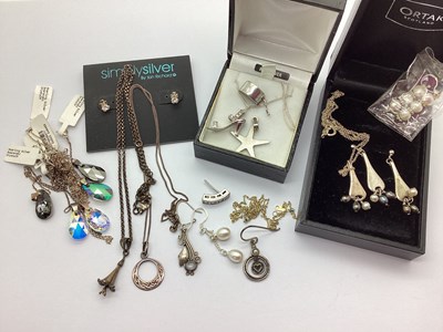 Lot 262 - A Collection of "925" Jewellery, to include...