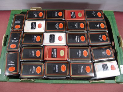 Lot 526 - Twenty Three 1:76th Scale Diecast Model Buses...