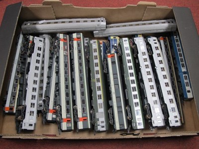 Lot 543 - Twenty Three HO Gauge Outline Continental...