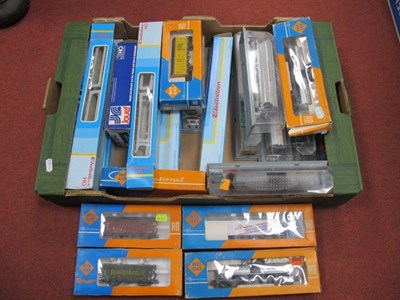 Lot 539 - Approximately Twenty HO Gauge Outline...