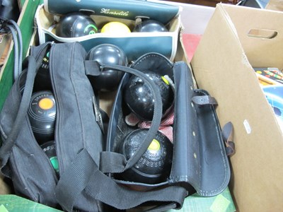 Lot 1064 - Bowls balls in bags from Taylor, Drakes Pride,...