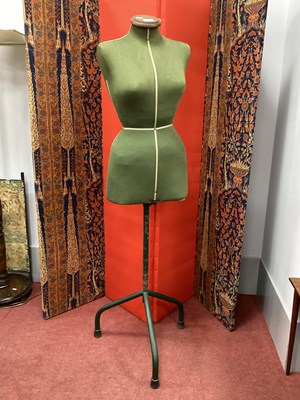 Lot 1625 - Singer Mannequin Circa Mid XX Century, with...