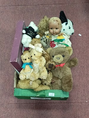 Lot 1124 - Wooden Jigsaw of a Castle, Teddy bears, etc:-...