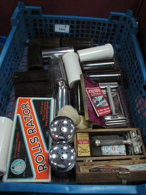 Lot 1443 - Vintage Shaving Items - A cased Valet Auto...