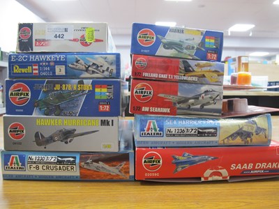 Lot 442 - Ten Boxed Plastic Model Military Aircraft Kits...