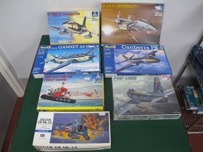 Lot 565 - Seven Plastic Model Military Aircraft and...