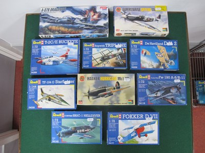 Lot 550 - Ten Predominantly 1:72nd Scale Plastic Model...