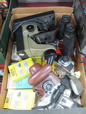 Lot 1076 - Vickers M10A Microscope, quantity of slides in...