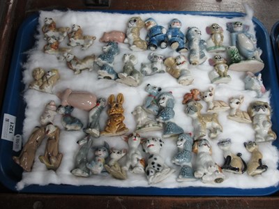 Lot 1321 - Wade Tom, Jerry, Policeman and Many Disney...