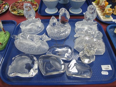 Lot 1231 - Wedgwood Crystal Bird, glass figures of owls...