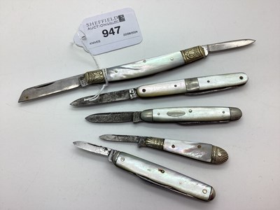 Lot 947 - A Collection of Assorted Folding Pocket Knives,...