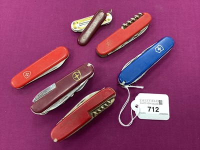 Lot 712 - Swiss Army and Other Multi Tool Folding Pocket...