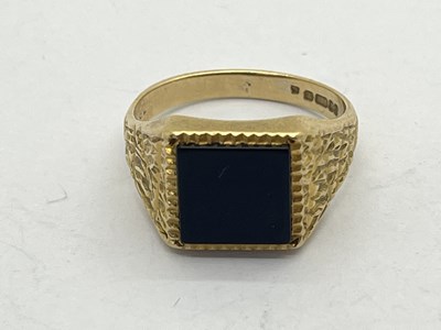 Lot 82 - A 9ct Gold Inlaid Square Signet Ring, the...