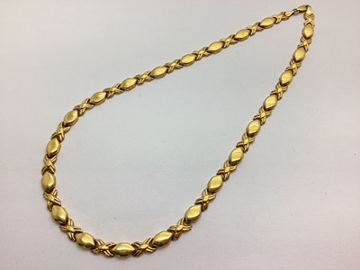 Lot 44 - An 'XO' Link Panel Collarette Necklace,...