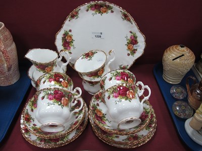 Lot 1228 - Royal Albert Old Country Roses Teaware,...