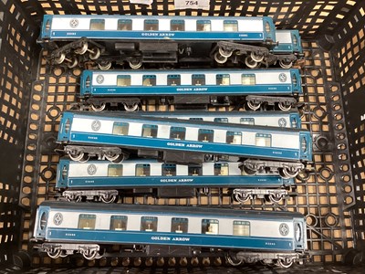 Lot 754 - Eight OO gauge Hornby Golden Arrow coaches,...