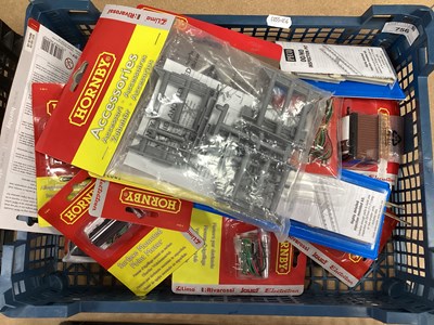 Lot 756 - A collection of lineside kits and accessories...