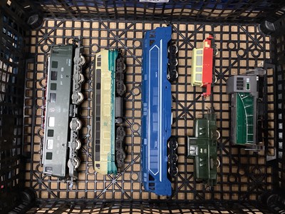 Lot 821 - Six HO Gauge Outline Continental Locomotives...