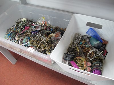 Lot 38 - A Mixed Lot of Assorted Costume Jewellery :-...