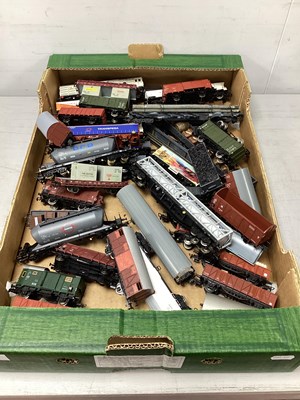 Lot 869 - Approximately Forty HO Gauge Outline...