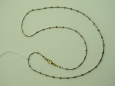 Lot 151 - A Modern 9ct Two Colour Gold Chain, (5grams).