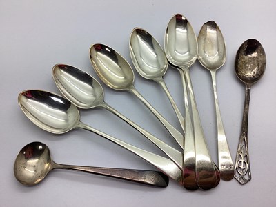 Lot 7 - A Matched Set of Six Hallmarked Silver Old...