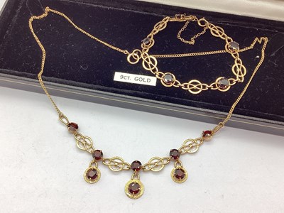 Lot 71 - A 9ct Gold Garnet Set Necklace, of geometric...