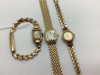 Lot 254 - A Vintage 9ct Gold Cased Ladies Wristwatch, to...