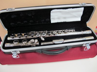 Lot 1405 - Cased Sky USA Flute.