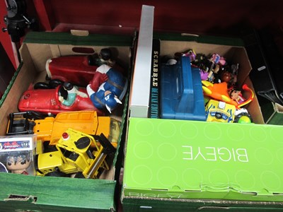 Lot 1036 - Toys & Games - Tonka forklift and truck, spy...