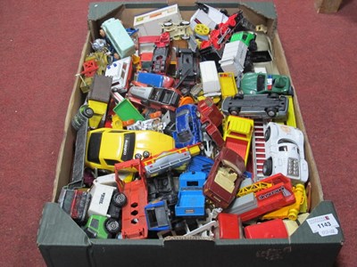 Lot 1143 - A large collection of toy cars to include some...