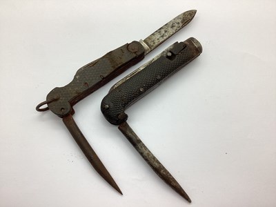 Lot 465 - WWI and Interwar British Army Jack Knife, with...