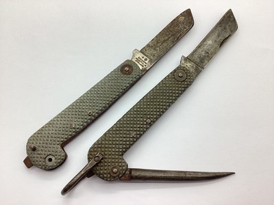 Lot 450 - WWI British Military Metal Jack Knife, with...