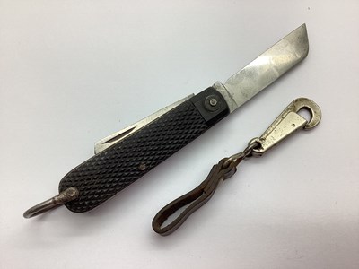 Lot 458 - WWII British Army Jack Knife, with tin opener,...