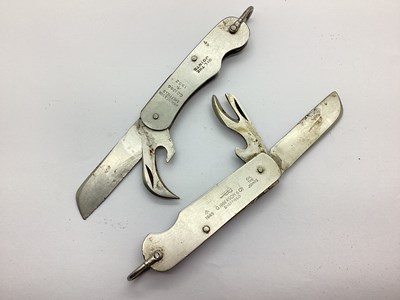 Lot 471 - WWII British Army Jack Knife, with tin opener,...