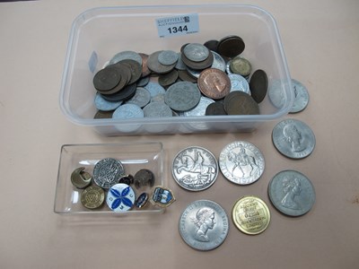 Lot 1344 - 1935 Crown, other mixed coinage, badges, etc.