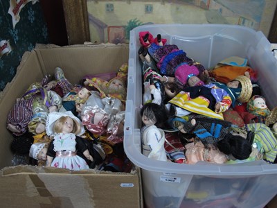 Lot 1002 - Large Colleciton of Dolls, from different...