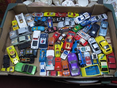 Lot 1029 - A collection of model toy cars to include some...
