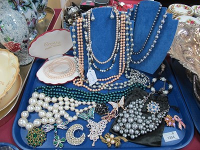 Lot 1354 - Costume Brooches, imitation pearls, etc :- One...