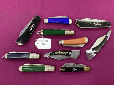 Lot 743 - A Collection of Assorted Folding Pocket Knives,...