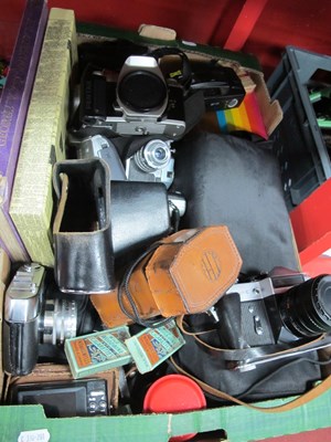 Lot 1025 - Zenit-E, Kodak Brownie, Pentax camera, digital...